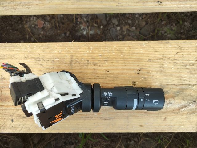 bontott NISSAN QASHQAI Jobb Kormánykapcsoló Ablaktörlő