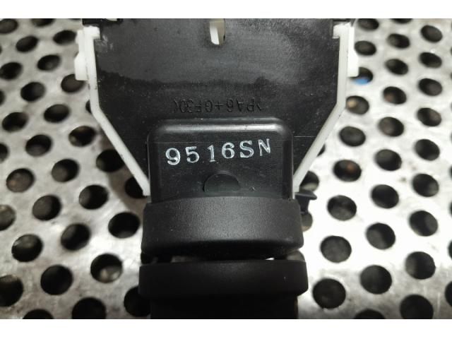 bontott NISSAN QASHQAI Jobb Kormánykapcsoló Ablaktörlő