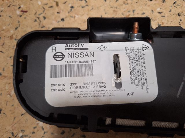 bontott NISSAN QASHQAI Jobb Oldallégzsák