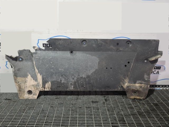 bontott NISSAN QASHQAI Kartervédő