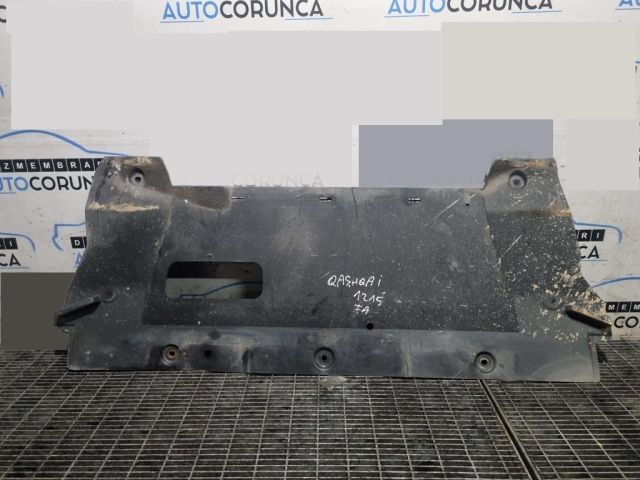 bontott NISSAN QASHQAI Kartervédő