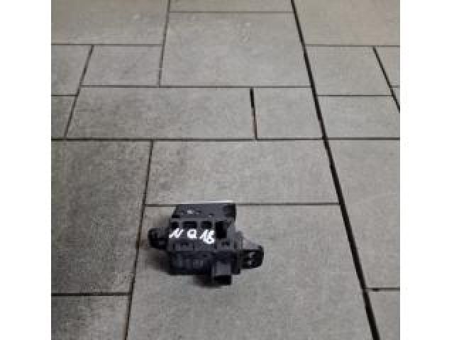 bontott NISSAN QASHQAI Kézifék Kapcsoló