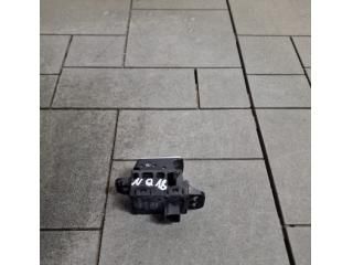 bontott NISSAN QASHQAI Kézifék Kapcsoló