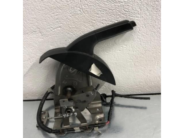 bontott NISSAN QASHQAI Kézifék Kar