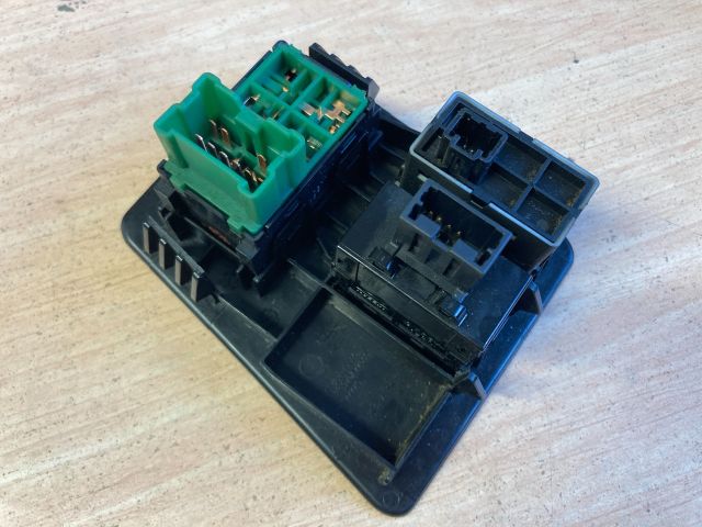 bontott NISSAN QASHQAI Kombinált Kapcsoló