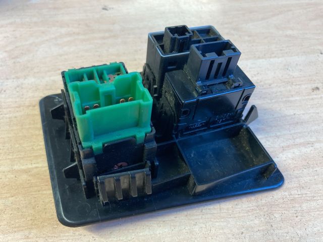 bontott NISSAN QASHQAI Kombinált Kapcsoló