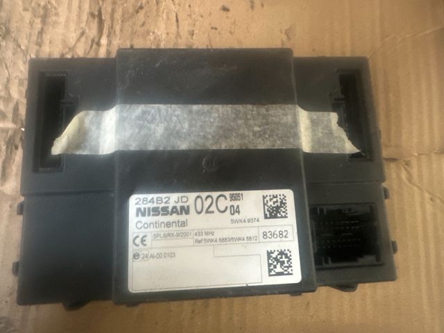 bontott NISSAN QASHQAI Komfort Elektronika