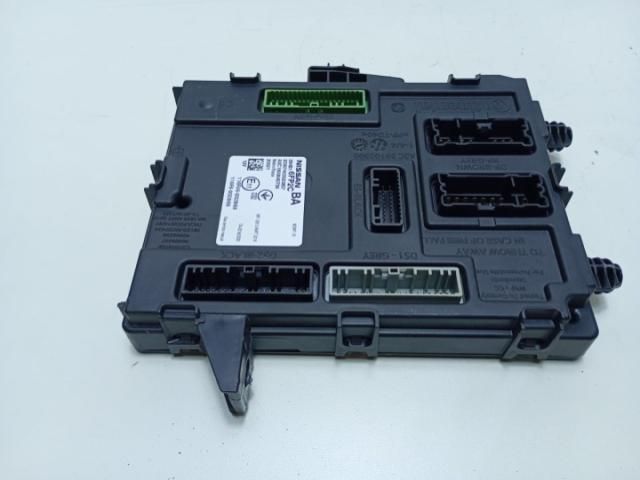 bontott NISSAN QASHQAI Komfort Elektronika