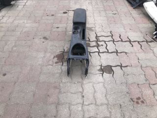 bontott NISSAN QASHQAI Könyöklő