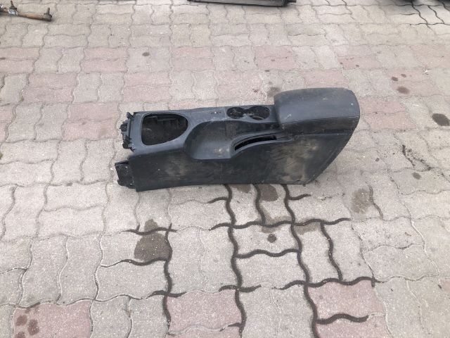 bontott NISSAN QASHQAI Könyöklő