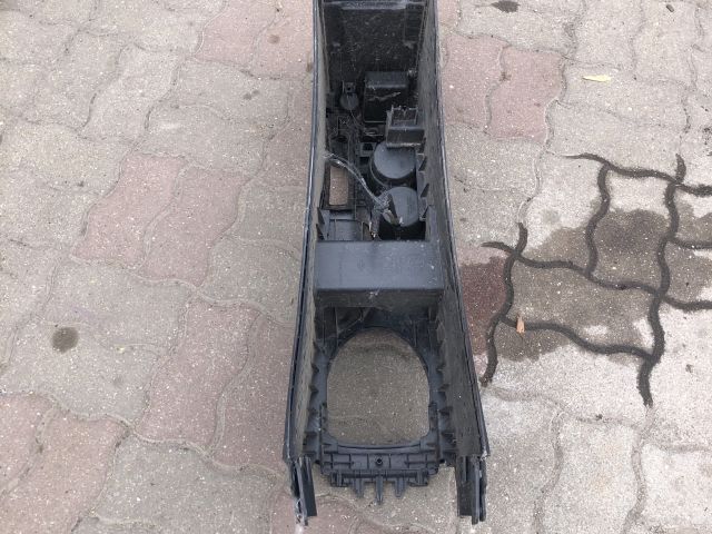 bontott NISSAN QASHQAI Könyöklő