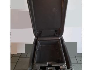 bontott NISSAN QASHQAI Könyöklő