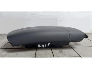 bontott NISSAN QASHQAI Könyöklő