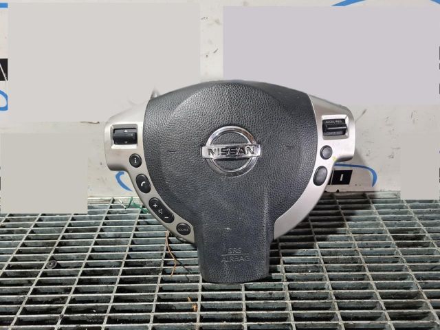 bontott NISSAN QASHQAI Kormánylégzsák