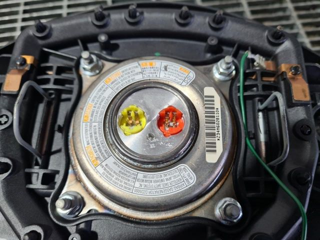 bontott NISSAN QASHQAI Kormánylégzsák