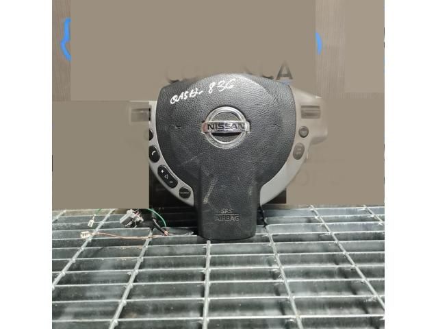 bontott NISSAN QASHQAI Kormánylégzsák