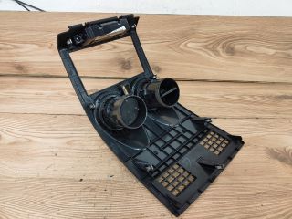 bontott NISSAN QASHQAI Középső Szellőző