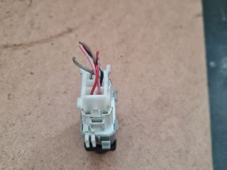 bontott NISSAN QASHQAI Központizár Kapcsoló