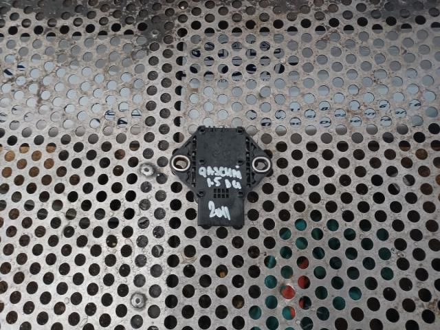 bontott NISSAN QASHQAI Menetstabilizátor