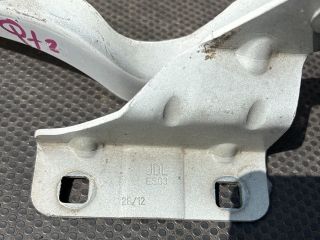 bontott NISSAN QASHQAI Motorháztető Bal Zsanér