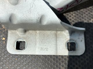 bontott NISSAN QASHQAI Motorháztető Jobb Zsanér