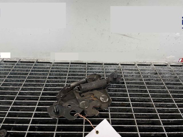 bontott NISSAN QASHQAI Motorháztető Zárszerkezet