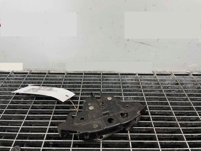 bontott NISSAN QASHQAI Motorháztető Zárszerkezet