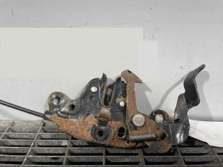 bontott NISSAN QASHQAI Motorháztető Zárszerkezet