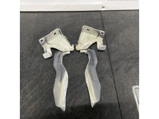 bontott NISSAN QASHQAI Motorháztető Zsanér Pár