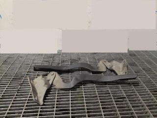 bontott NISSAN QASHQAI Motorháztető Zsanér Pár