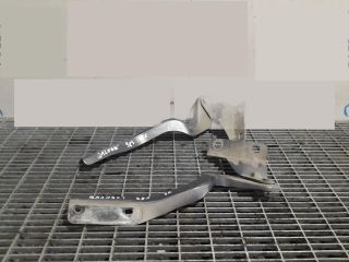 bontott NISSAN QASHQAI Motorháztető Zsanér Pár