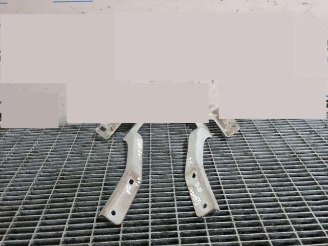 bontott NISSAN QASHQAI Motorháztető Zsanér Pár