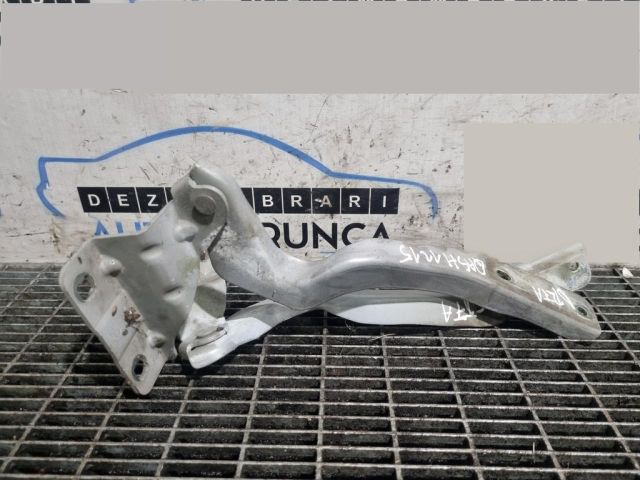 bontott NISSAN QASHQAI Motorháztető Zsanér Pár