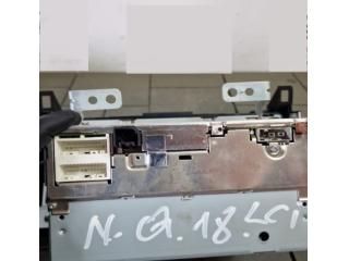 bontott NISSAN QASHQAI Navigációs Fejegység