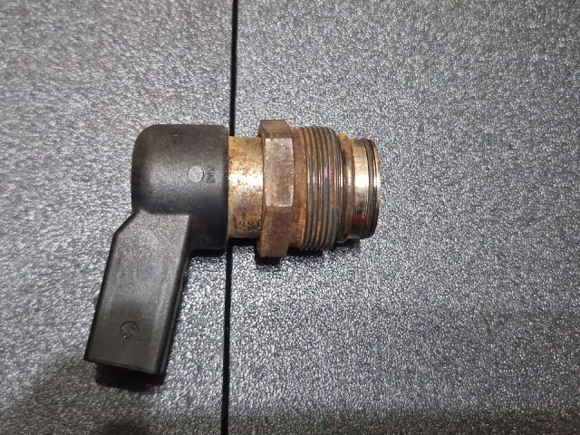 bontott NISSAN QASHQAI Porlasztó Elektronika