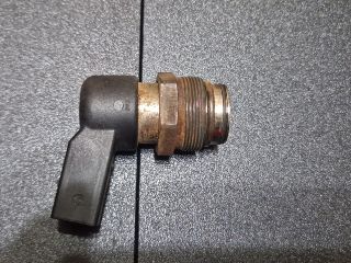 bontott NISSAN QASHQAI Porlasztó Elektronika