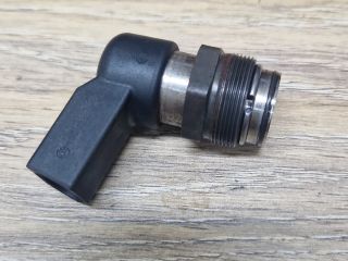 bontott NISSAN QASHQAI Porlasztó Elektronika