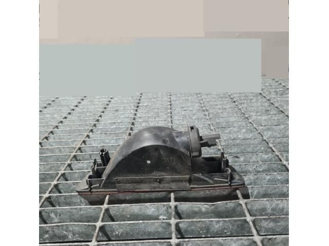 bontott NISSAN QASHQAI Pótféklámpa