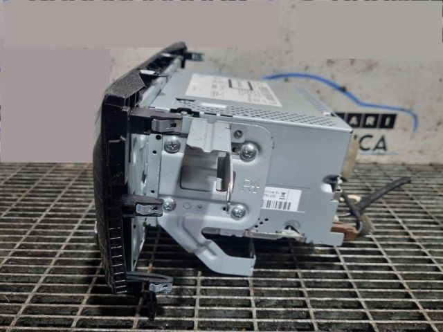 bontott NISSAN QASHQAI Rádió / CD