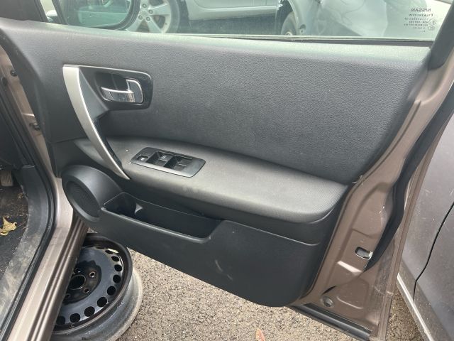 bontott NISSAN QASHQAI Rádió / CD