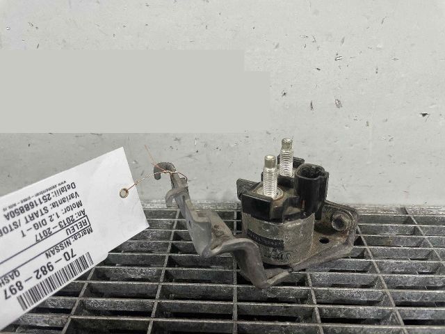 bontott NISSAN QASHQAI Relé