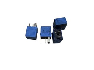 bontott NISSAN QASHQAI Relé