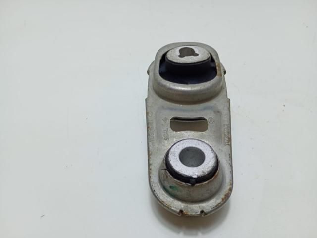 bontott NISSAN QASHQAI Tartó Bak