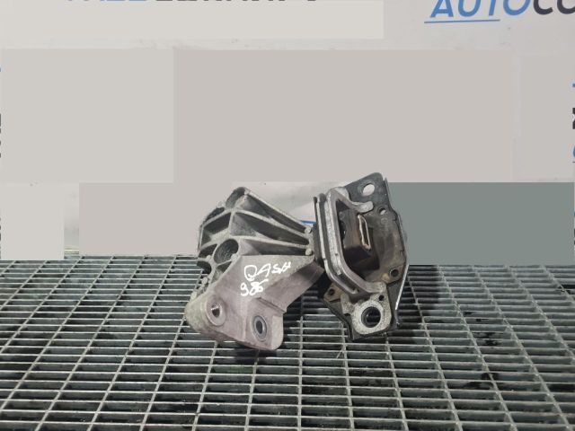 bontott NISSAN QASHQAI Tartó Bak