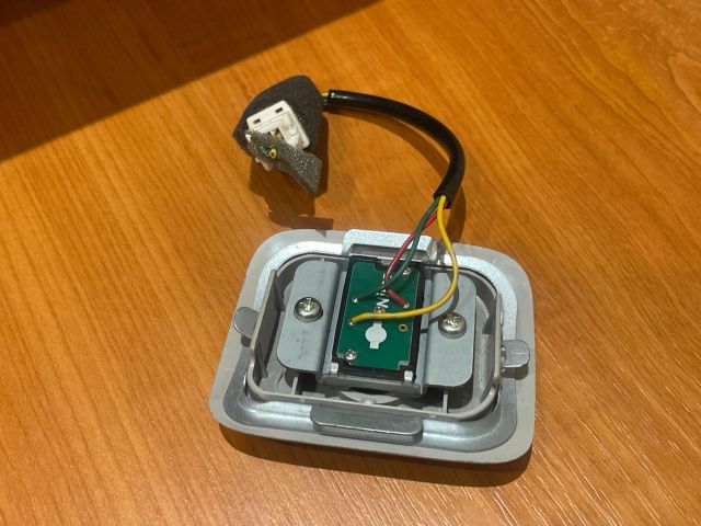 bontott NISSAN QASHQAI Tetőablak Kapcsoló