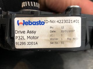 bontott NISSAN QASHQAI Tetőablak Motor