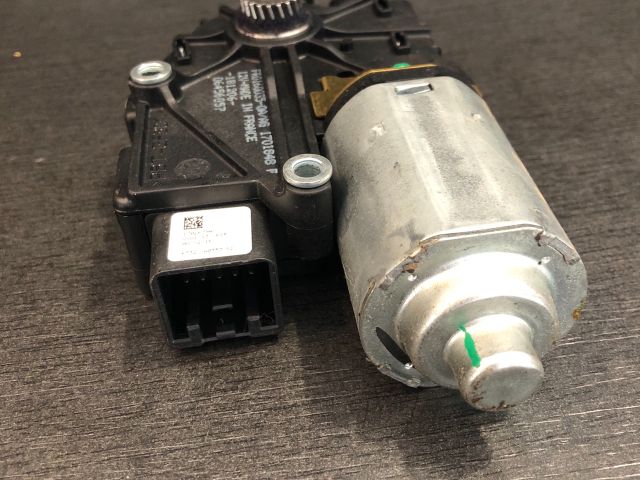 bontott NISSAN QASHQAI Tetőablak Motor