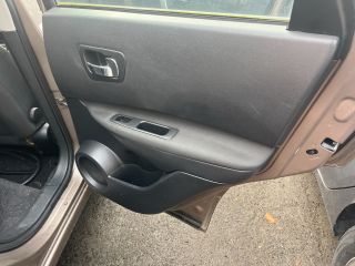 bontott NISSAN QASHQAI Tetőkárpit