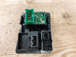 bontott NISSAN QASHQAI Tükör Kapcsoló