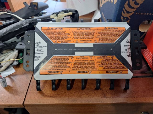 bontott NISSAN QASHQAI Utasoldali Légzsák